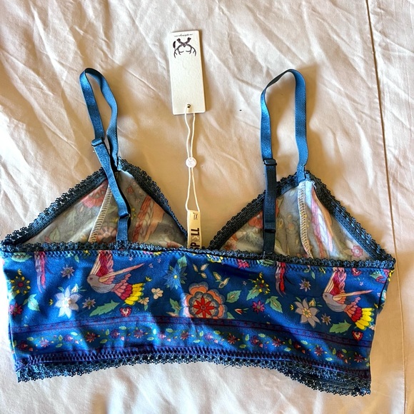 Spell lovebird intimates - Picture 5 of 11